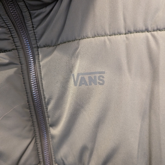 Women's Vans puffer jacket - Picture 3 of 3